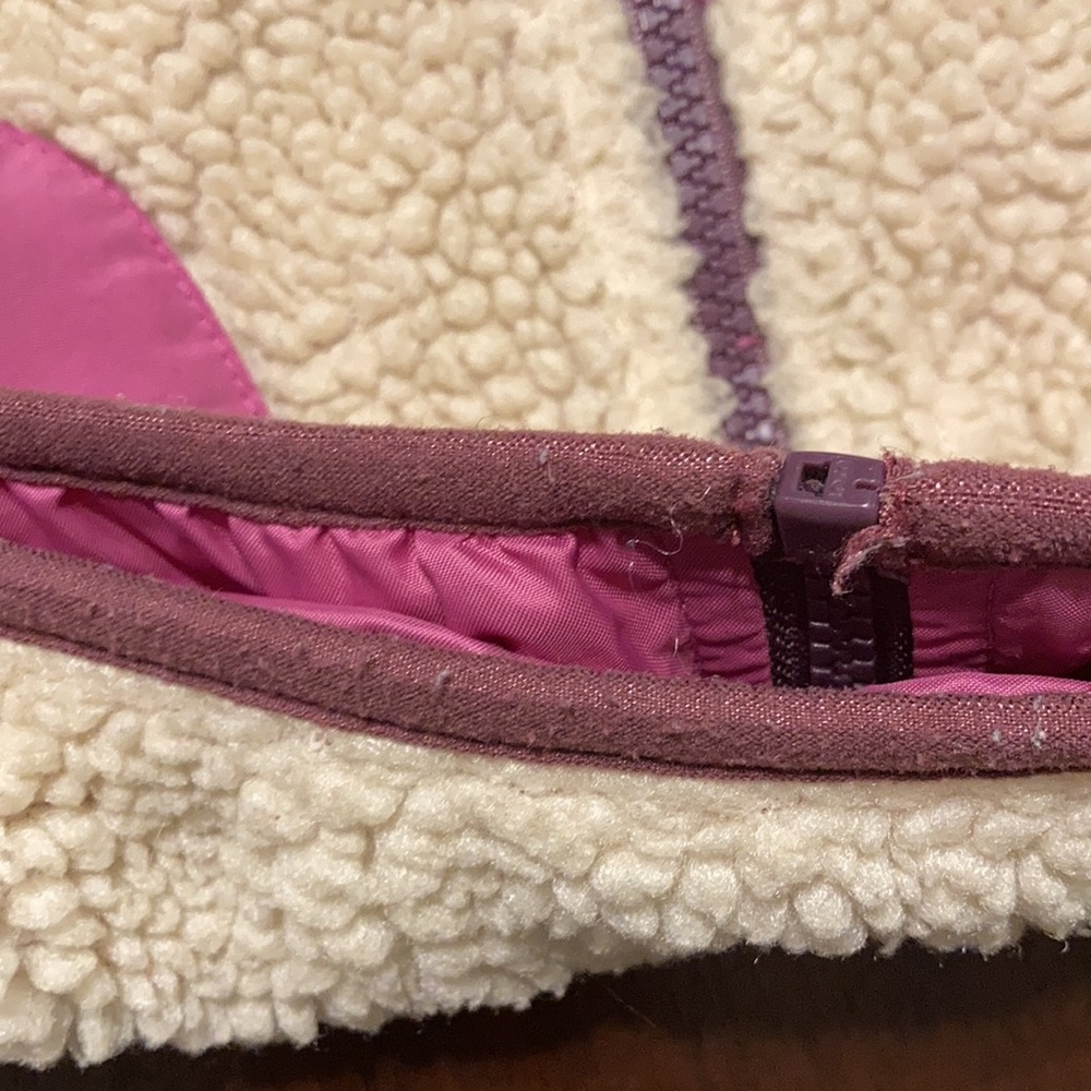 Patagonia Kids Cream Sherpa Fleece Jacket with Pink Trim - Picture 7 of 9